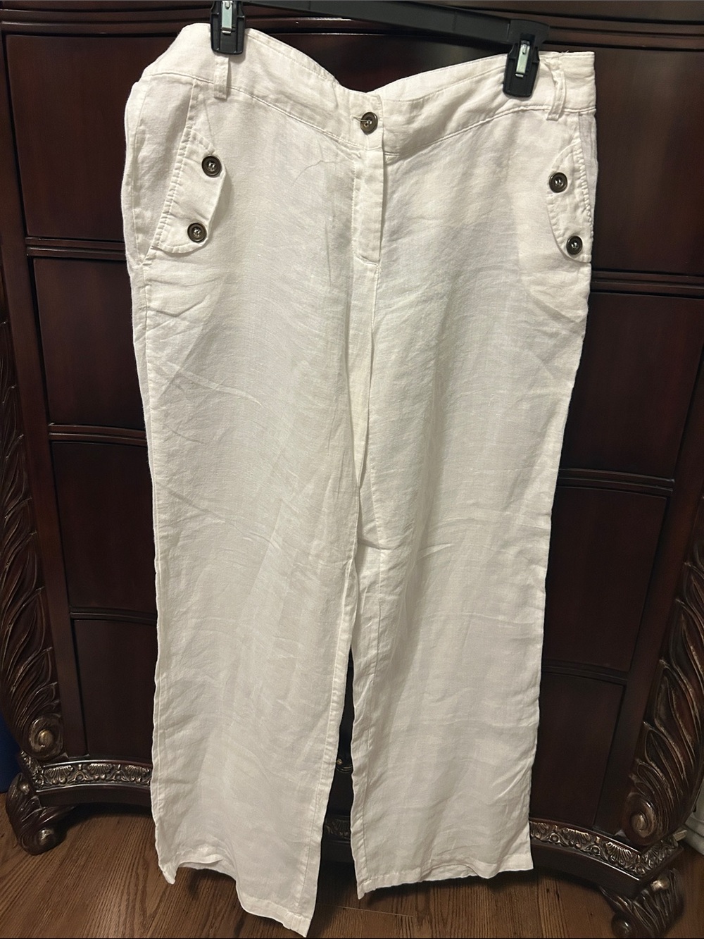 Elan White Linen-Blend women’s Chinos with Button Pocket Detail